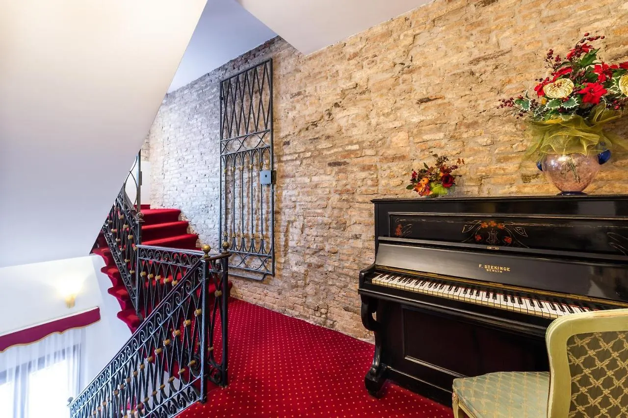 A Tribute To Music Residenza Hotel Venetië Gasthuis